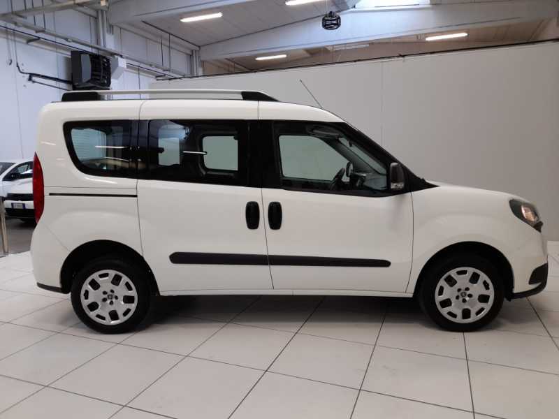 Doblo Ii - Doblo 1.4 Tjt 16v Easy 120cv My19