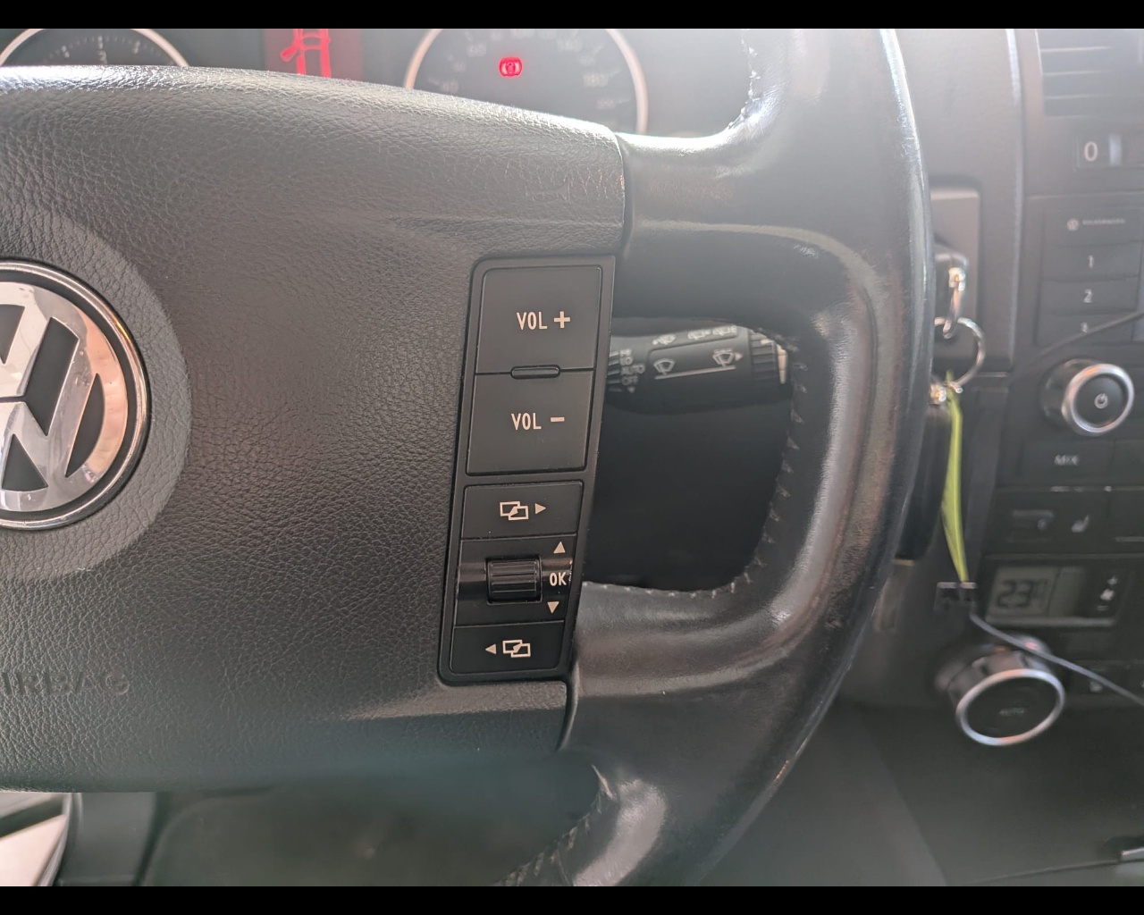 Foto VOLKSWAGEN Touareg 2.5 tdi R5 dpf FL