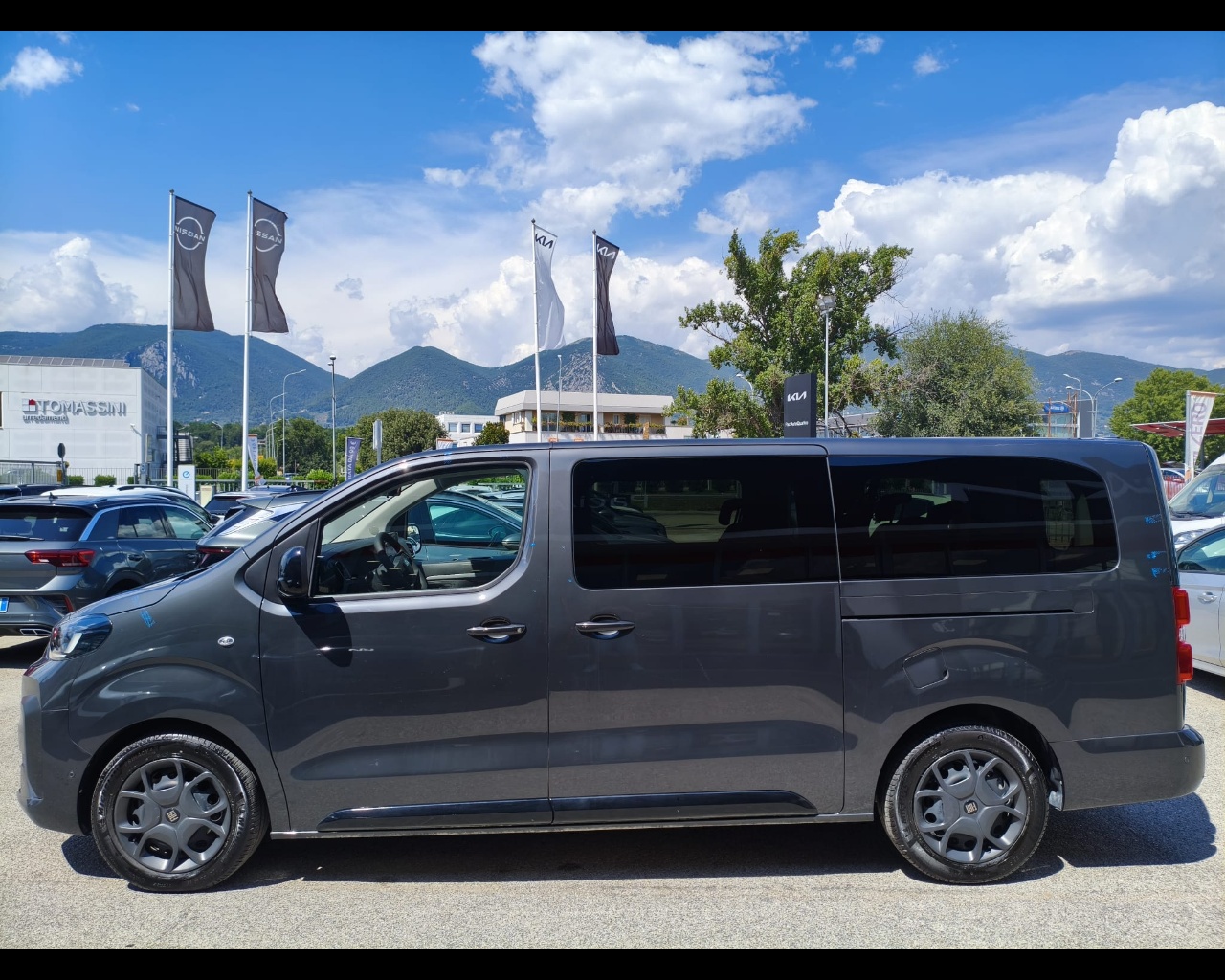 Foto FIAT Ulysse combi M1 XL 2.2 diesel 180cv S&S auto