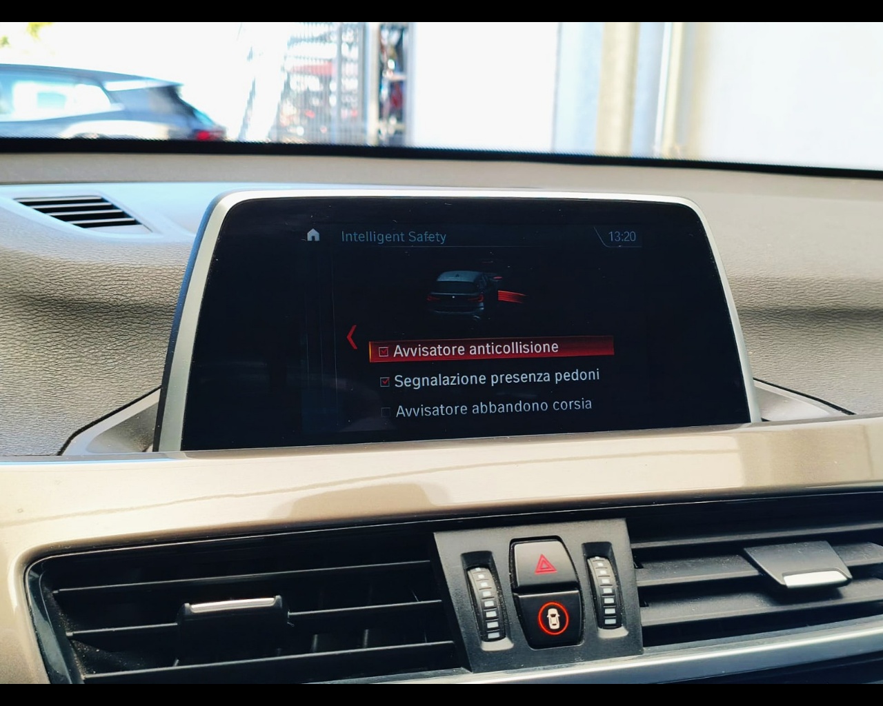 Foto BMW X1 sdrive18d xLine 