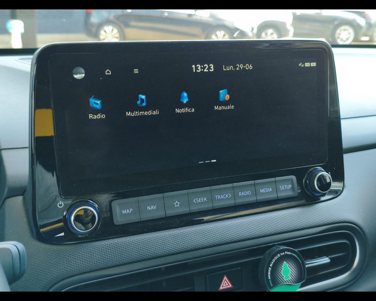 Foto HYUNDAI Kona 1.6 gdi hev Xline Safety Pack 2wd 141cv dct