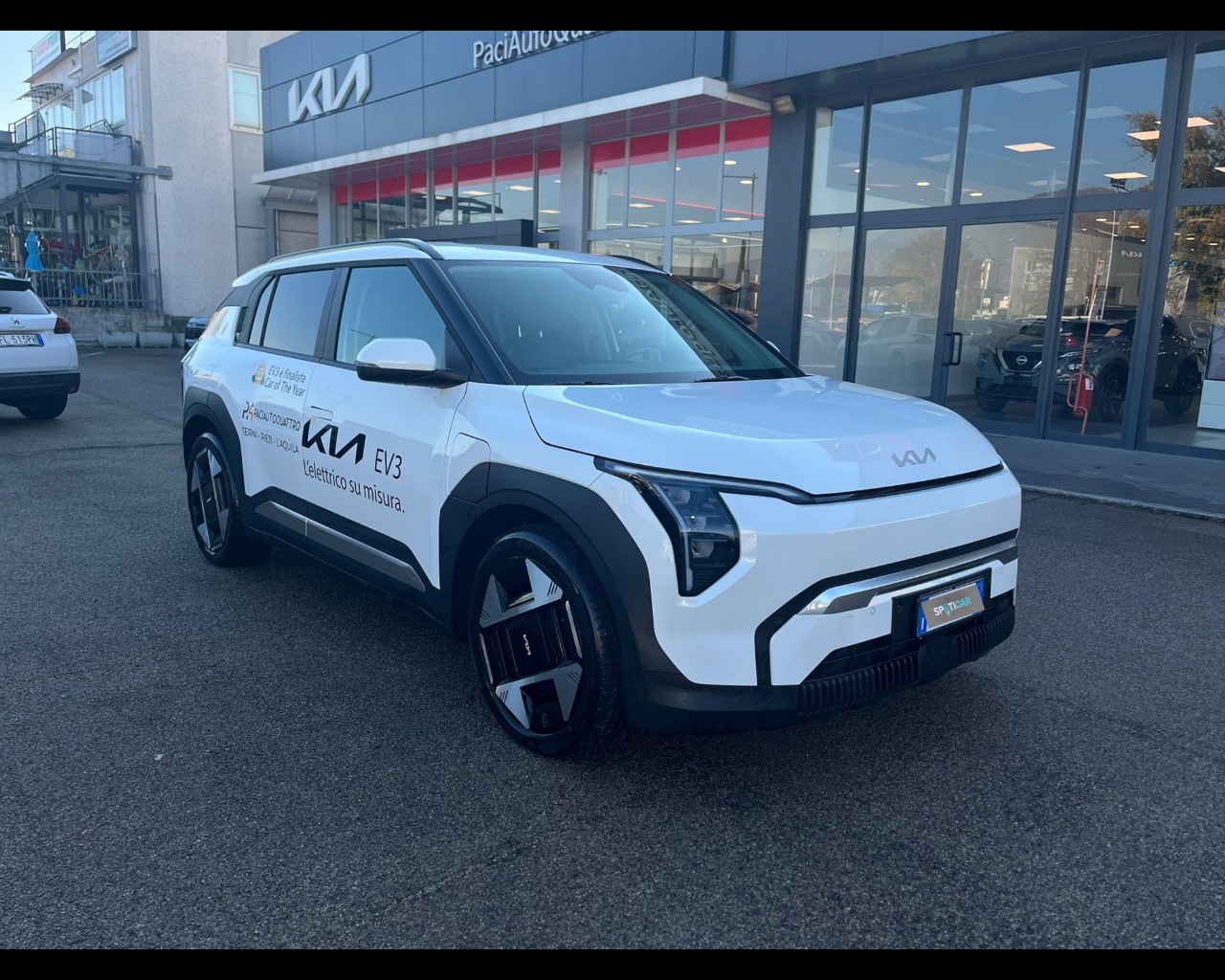 Foto KIA EV3 LR FWD EARTH
