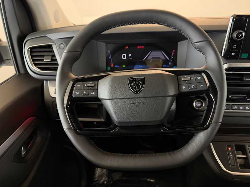 Nuovo Traveller - Bhdi 180 Eat8 Business Vip Long