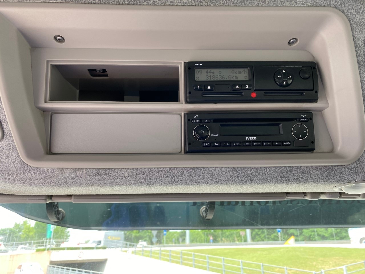 Iveco Trakker AT 410 EVI 2013 trakker AT 410 T45 EVI - 18
