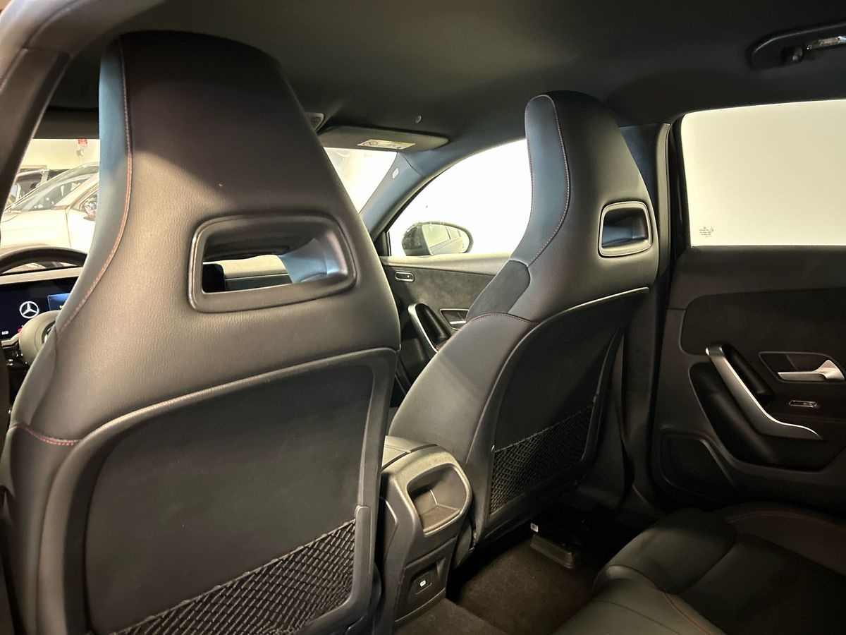 Mercedes Classe A Classe A 180 D Advanced Plus AMG Line 8G-DCT - 18