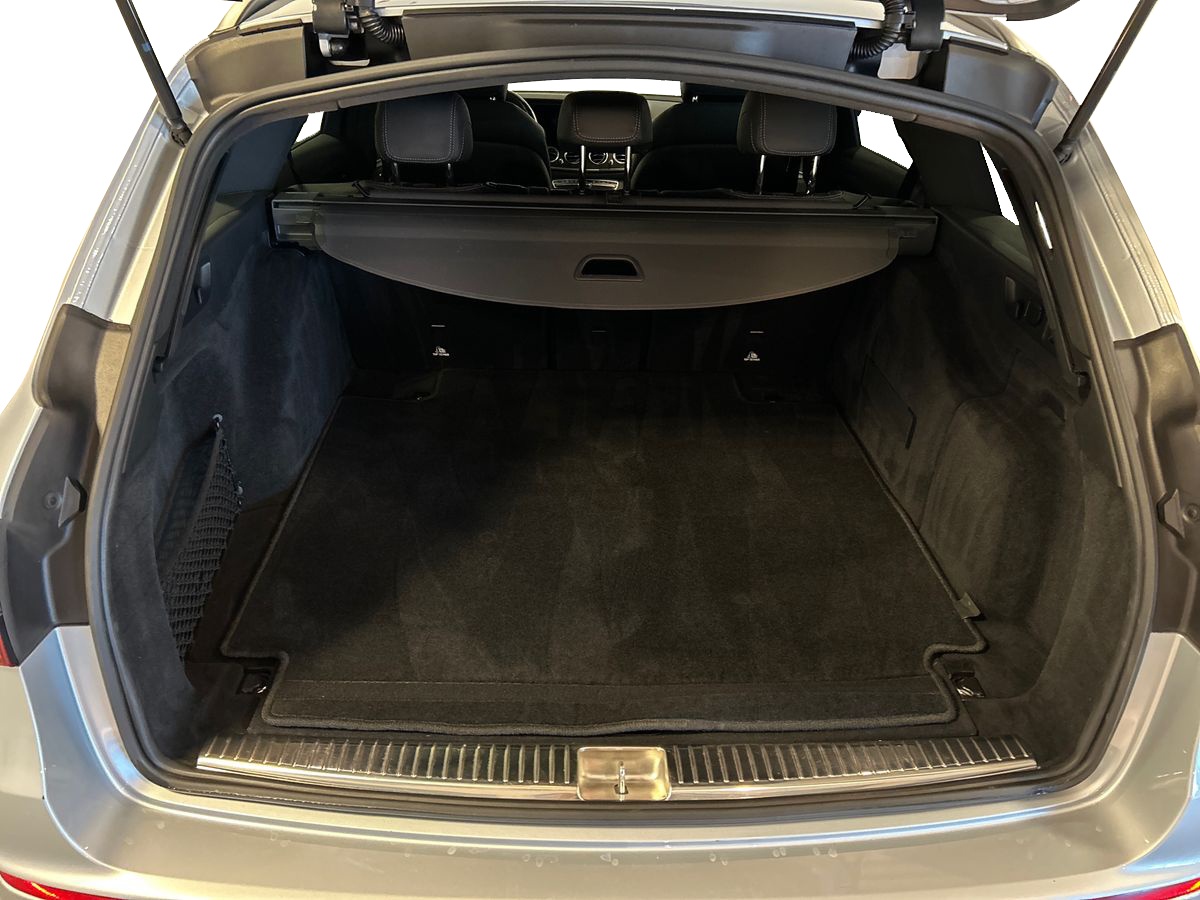 Mercedes Classe E Station Wagon Classe E Station Wagon 300 d Mild hybrid (d EQ-BOOST) Premium Plus 4Matic 9G-Tronic Plus - 8