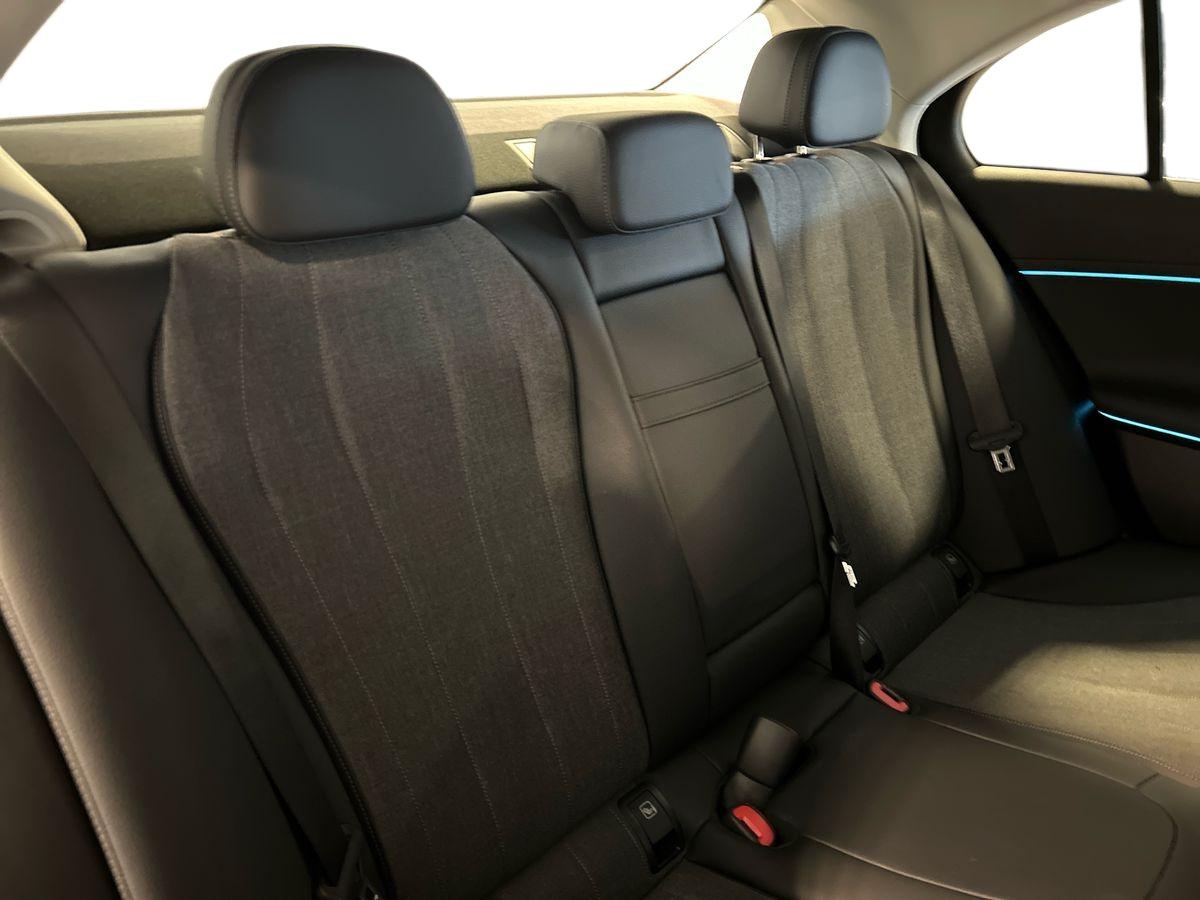 Mercedes Classe E Berlina Classe E Berlina 200 d Advanced 9G-Tronic - 16