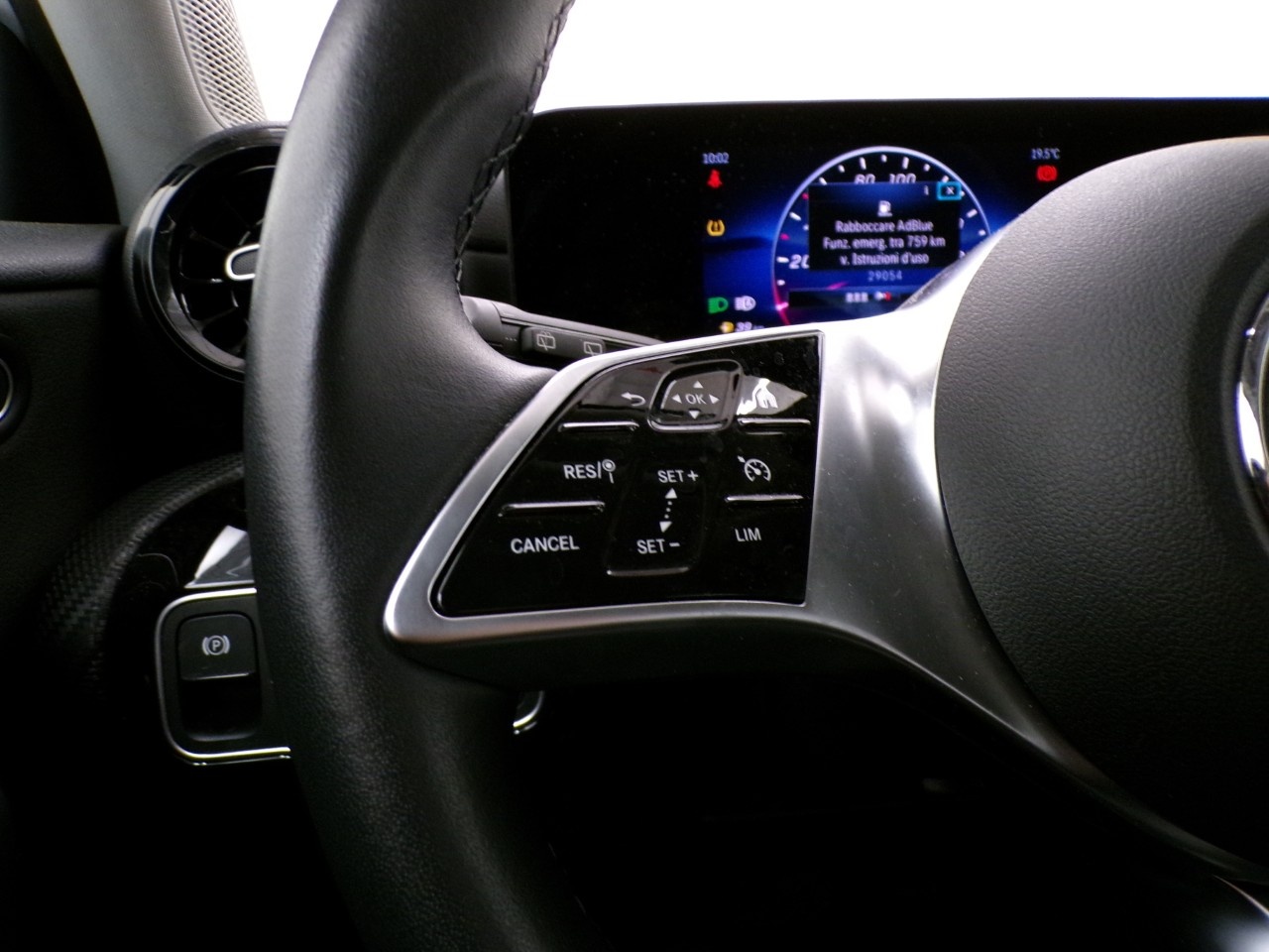 Mercedes  Classe A 180 D Advanced Speedshift DCT AMG 8G - 17