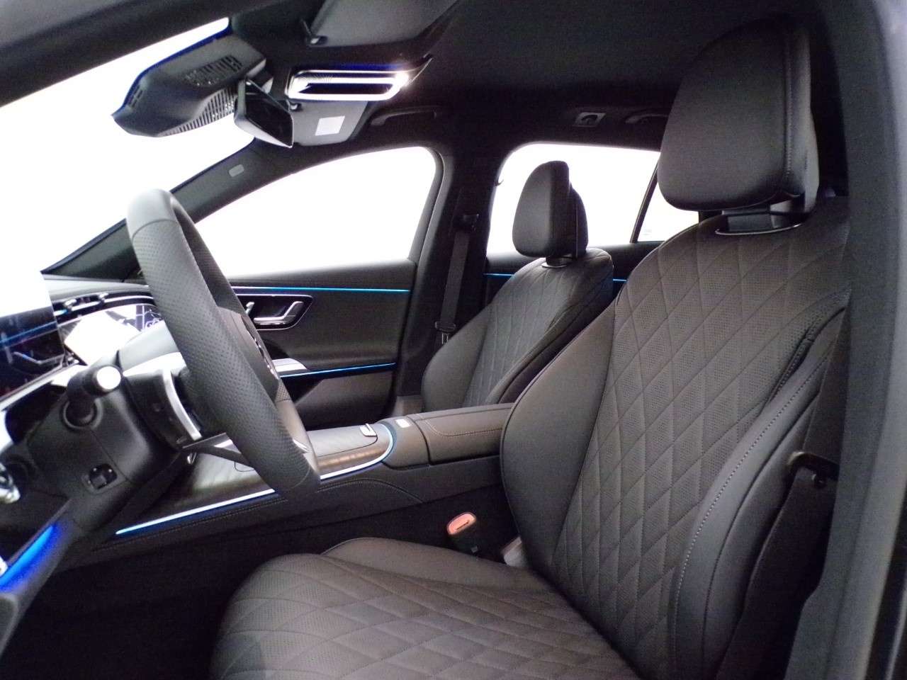 Mercedes  Classe E Station Wagon 220 d AMG Line Premium 4Matic 9G-Tronic - 13