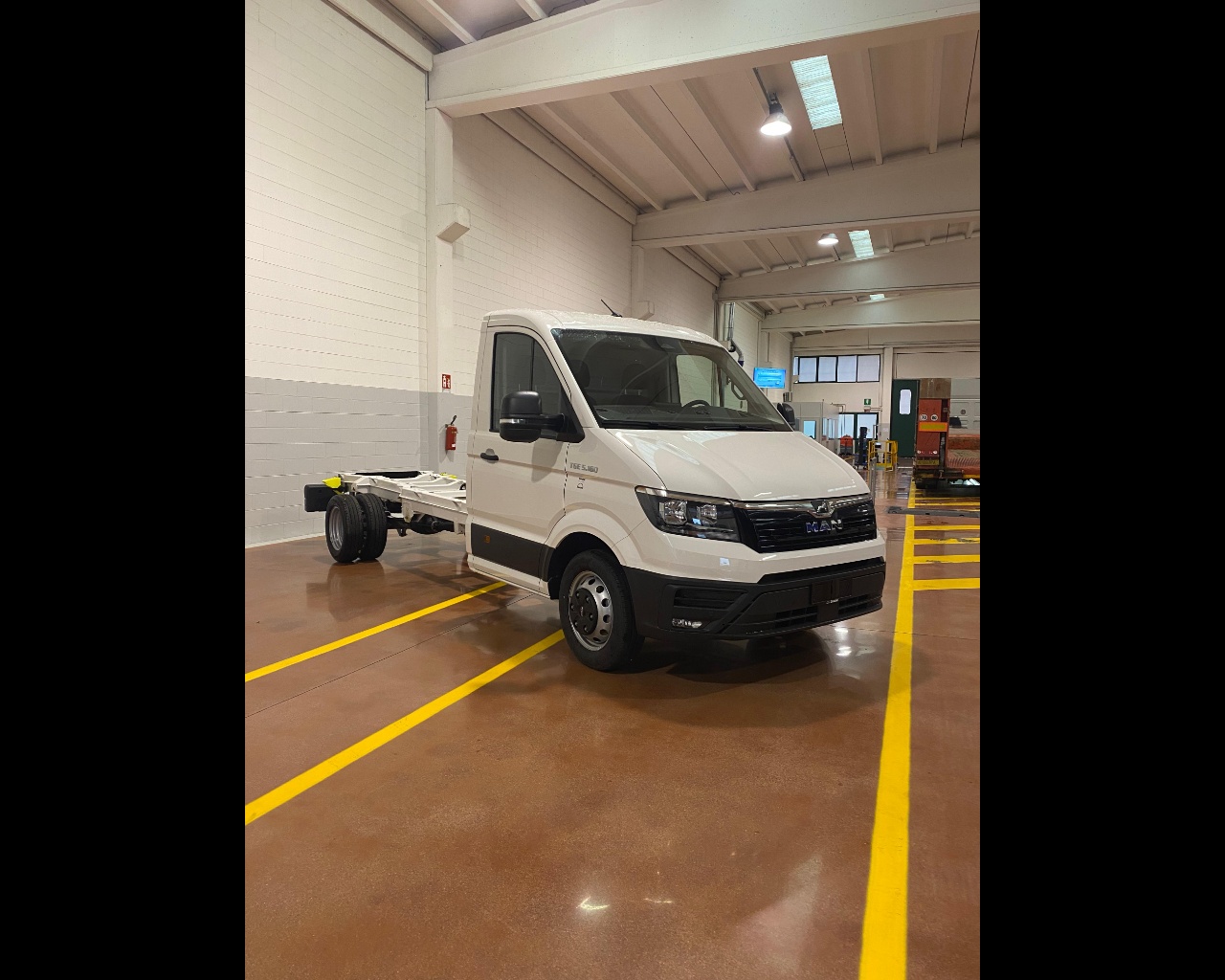 MAN TGE 5.160 TELAIO CAB SINGOLA P. 4490 MANUALE