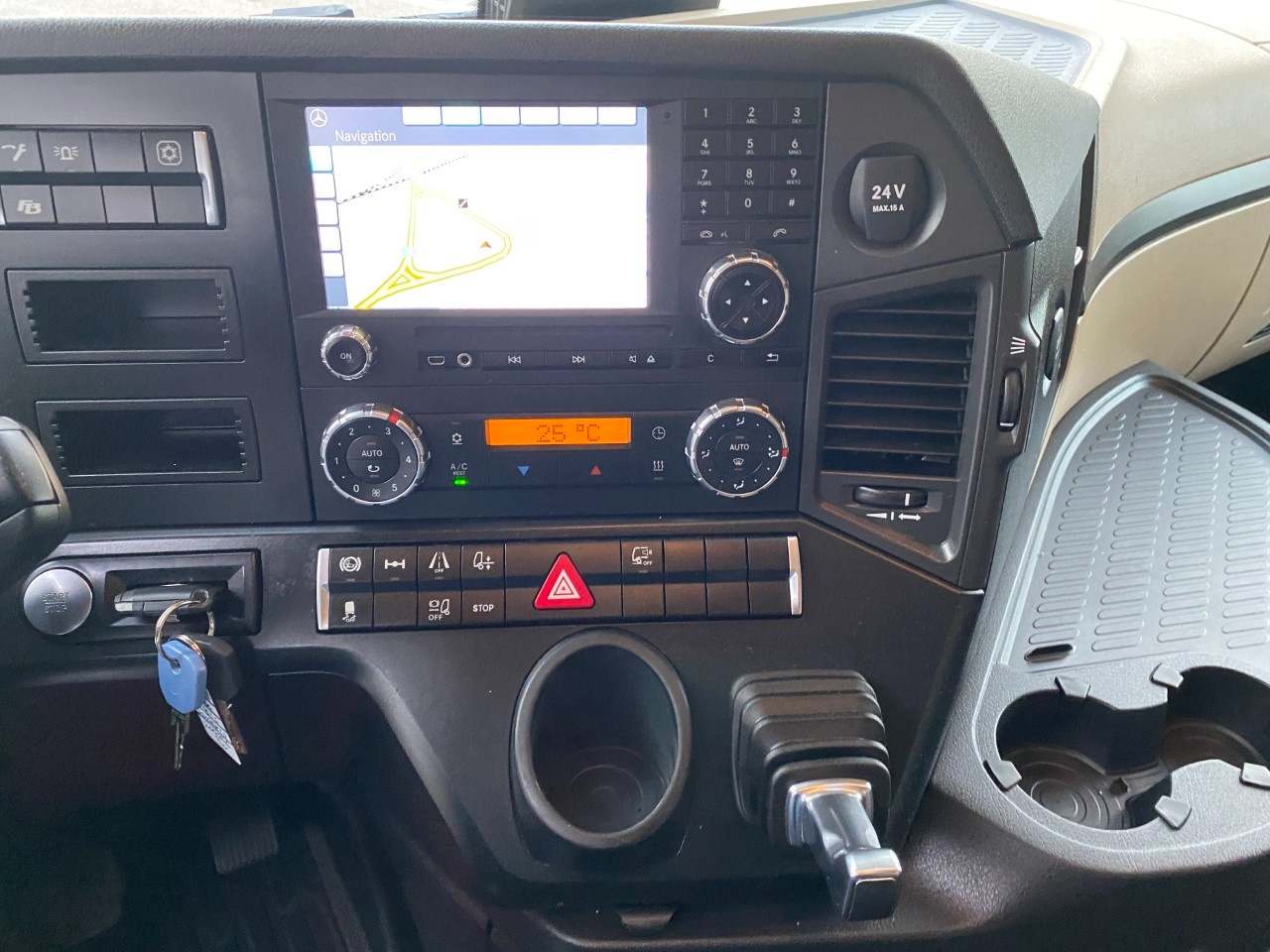 Mercedes Actros actros 1848 LS flat cab. Str.Sp. 2,5 Euro VI - 23