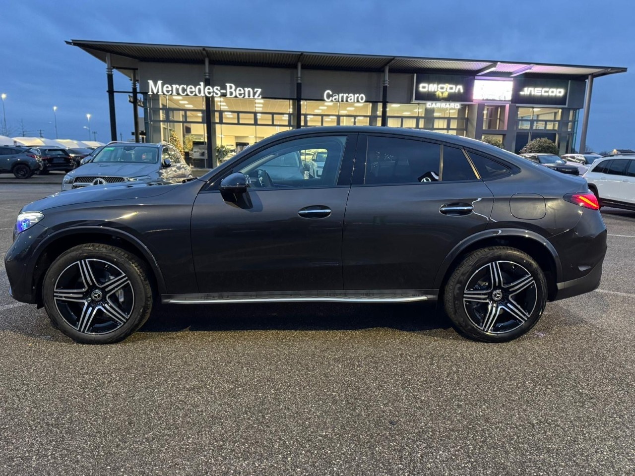 Mercedes GLC Coupé GLC 300 de 4Matic Plug-in hybrid Coupe AMG Line PREMIUM TECH - 4