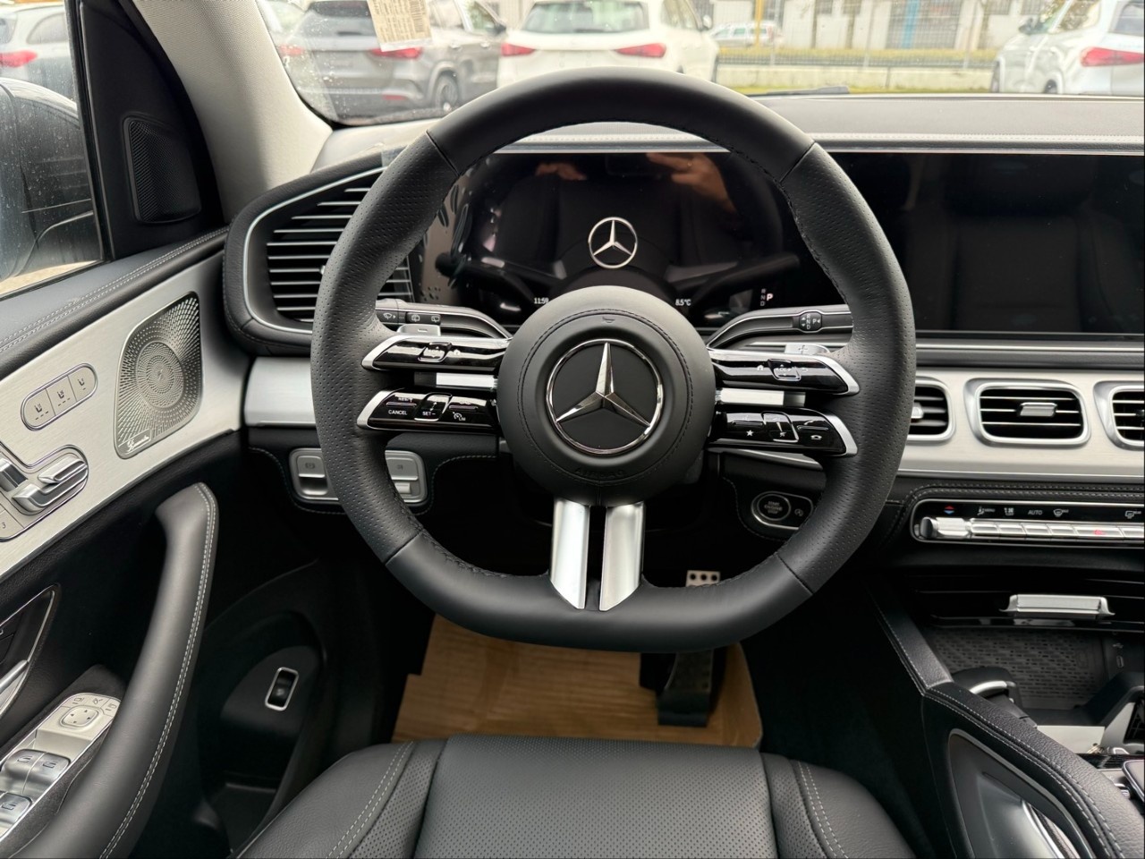 Mercedes GLE GLE 300 d 4Matic AMG Line PREMIUM - 11