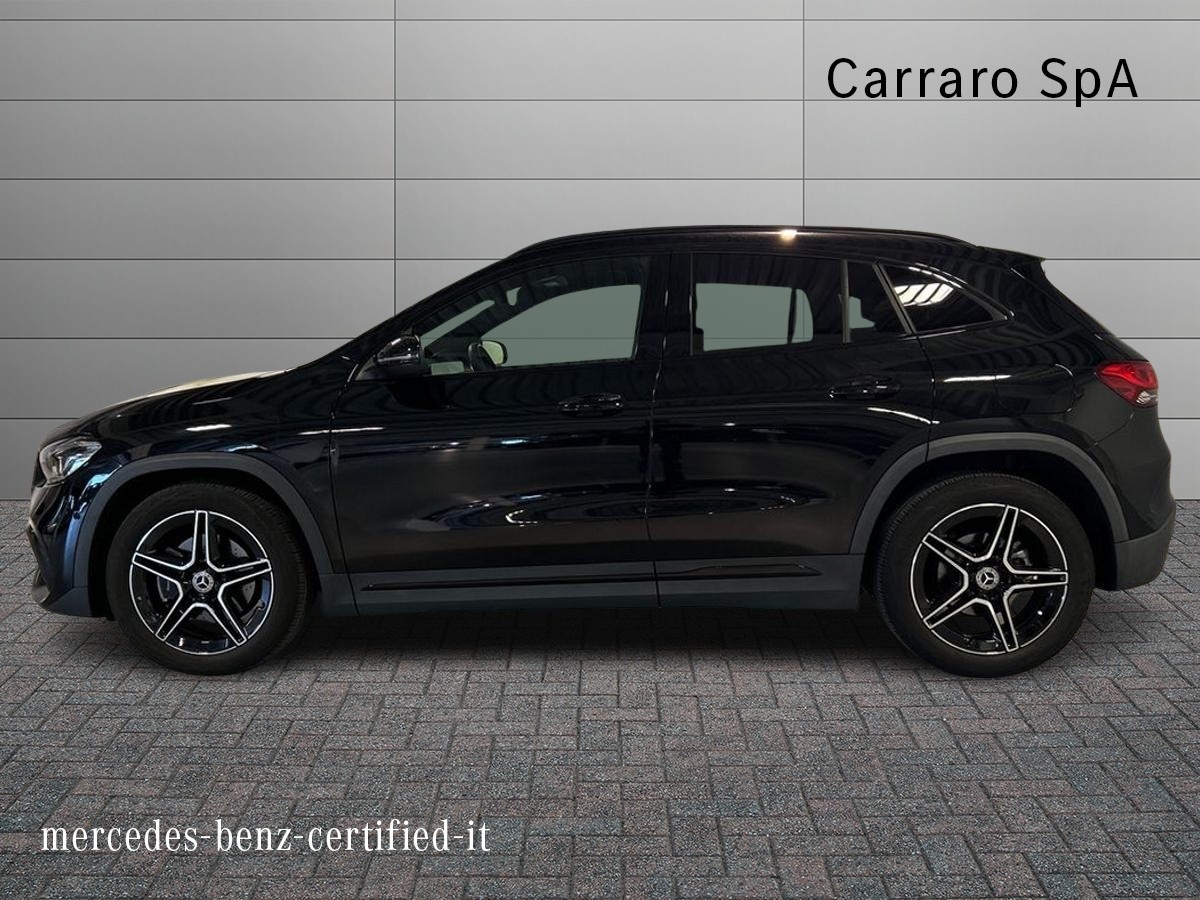 Mercedes GLA GLA 180 D Premium 8G-DCT - 6