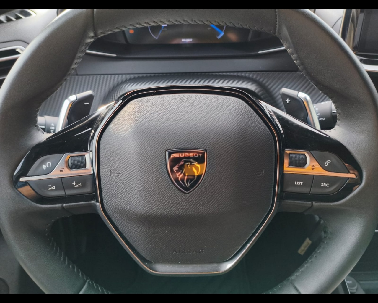 Foto PEUGEOT 2008 1.5 bluehdi Allure s&s 130cv eat8