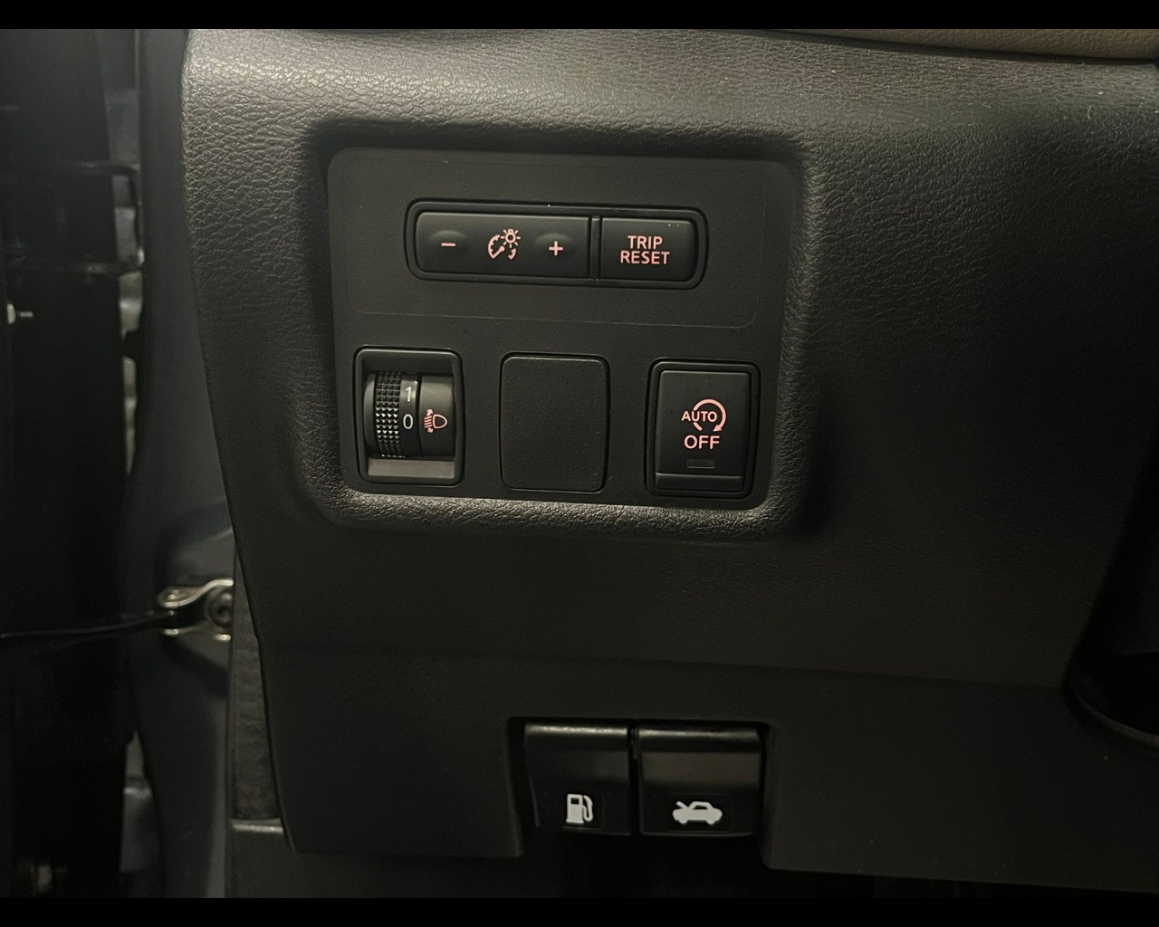 Foto NISSAN Micra 1.0 ig-t Eco N-Design Gpl