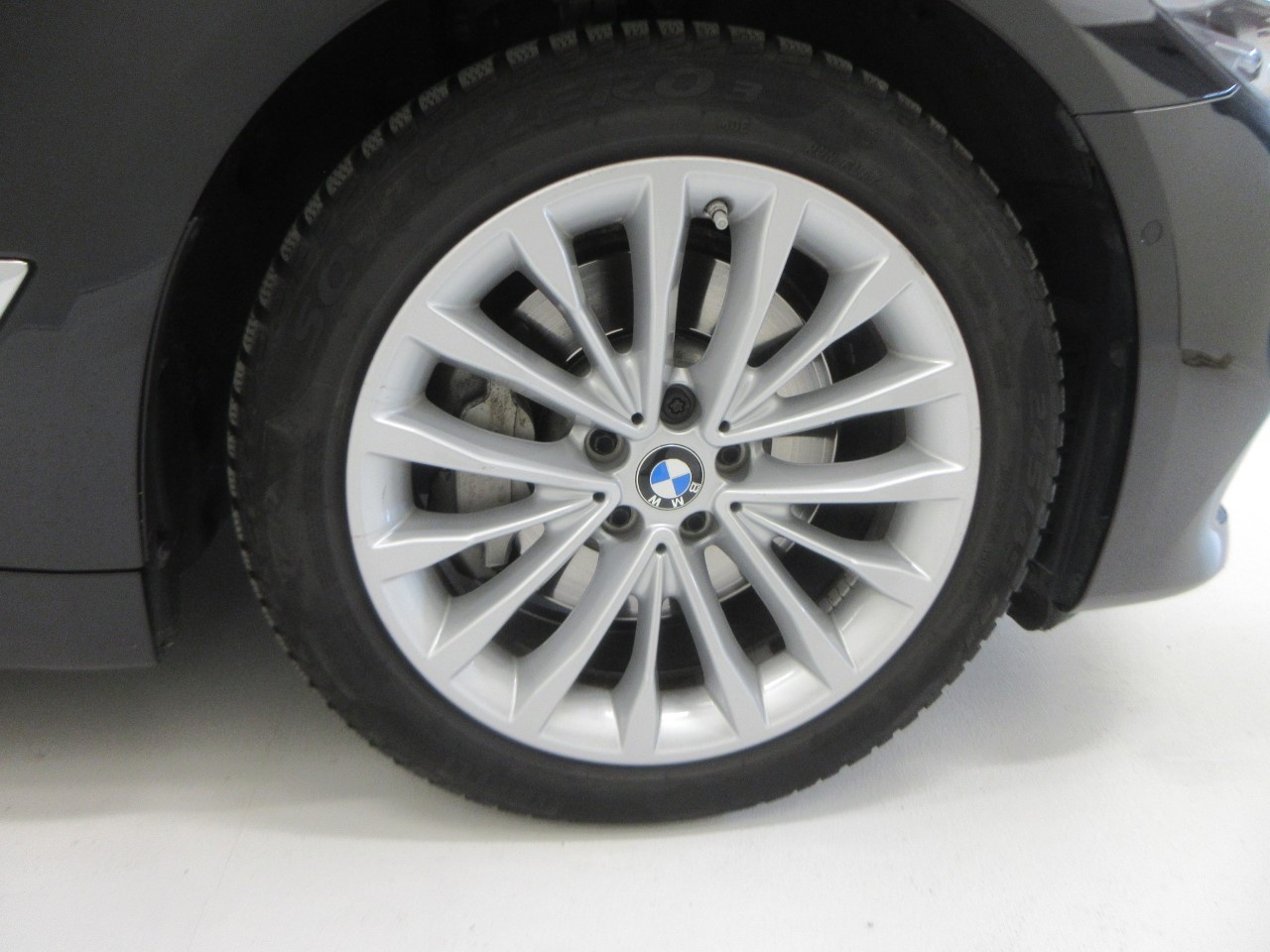 Bmw Serie 5 Serie 5 Berlina 530d xDrive 265cv Luxury Steptronic - 4
