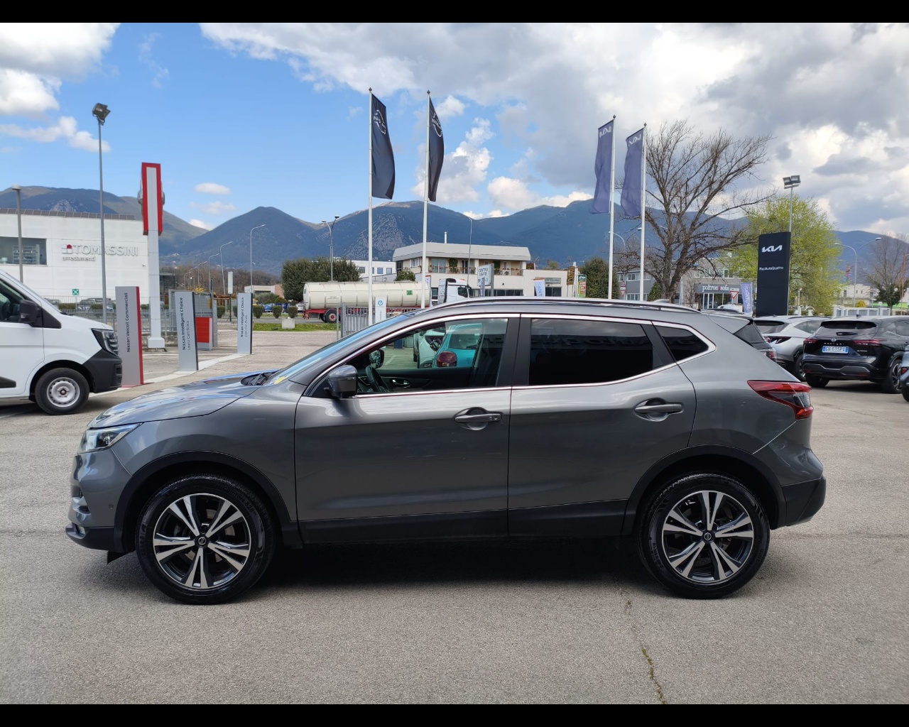 Foto NISSAN Qashqai 1.5 dci N-Connecta 115cv