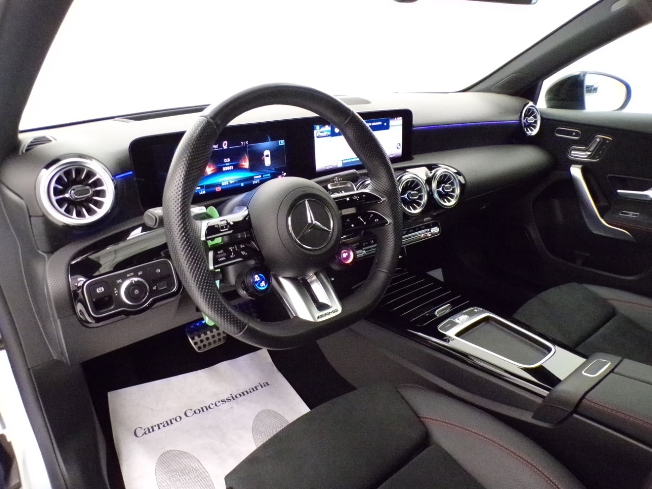 Mercedes-AMG Classe A AMG 35 AMG Line Premium 4Matic Speedshift DCT AMG 8G - 11