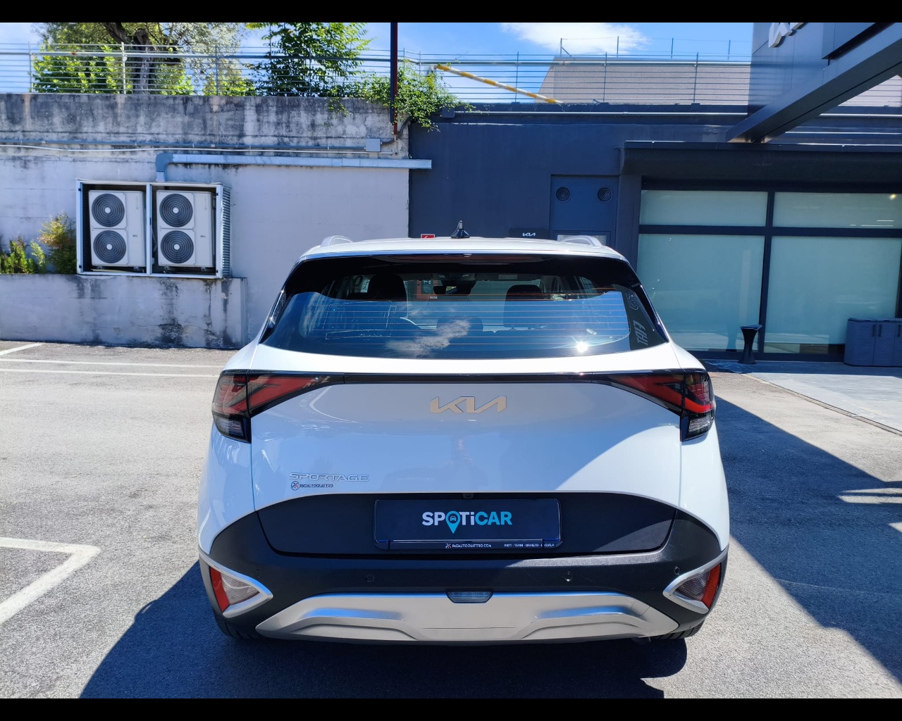 Foto KIA Sportage 1.6 tgdi mhev Business imt