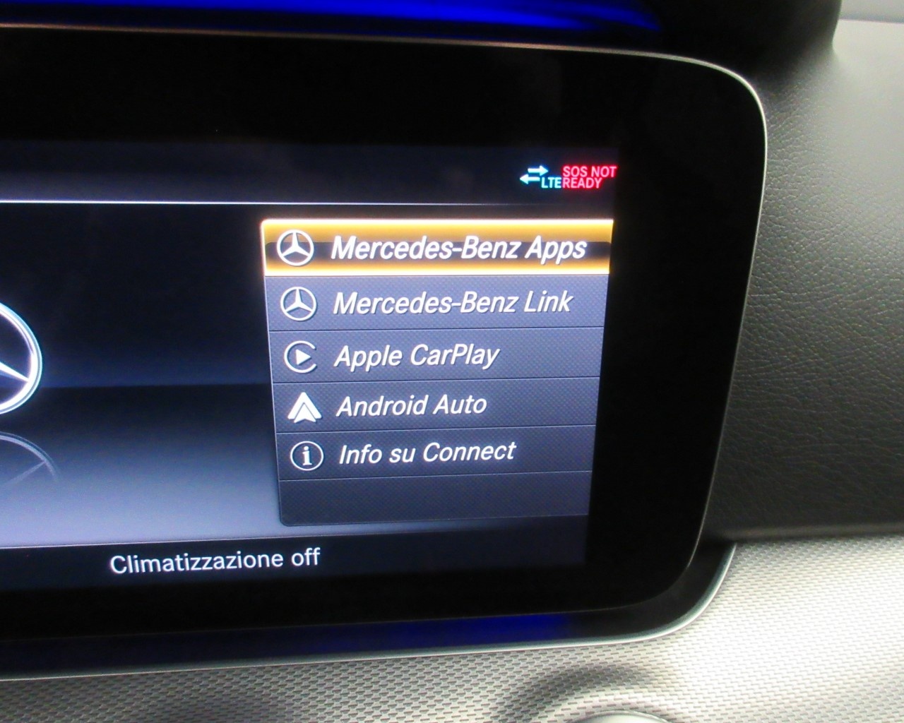 Mercedes Classe E Station Wagon E SW 200 mild hybrid (eq-boost) Sport auto 4Matic my20 - 18