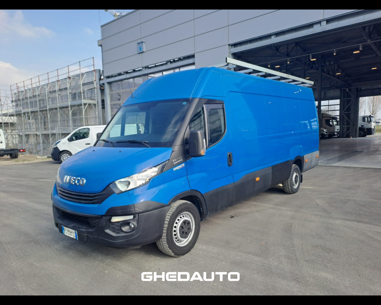 IVECO 35S16 V Diesel usato