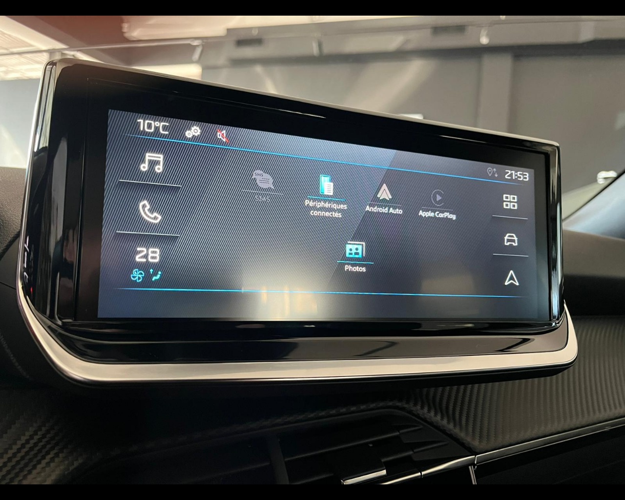 Foto PEUGEOT 2008 1.2 puretech Style s&s 100cv