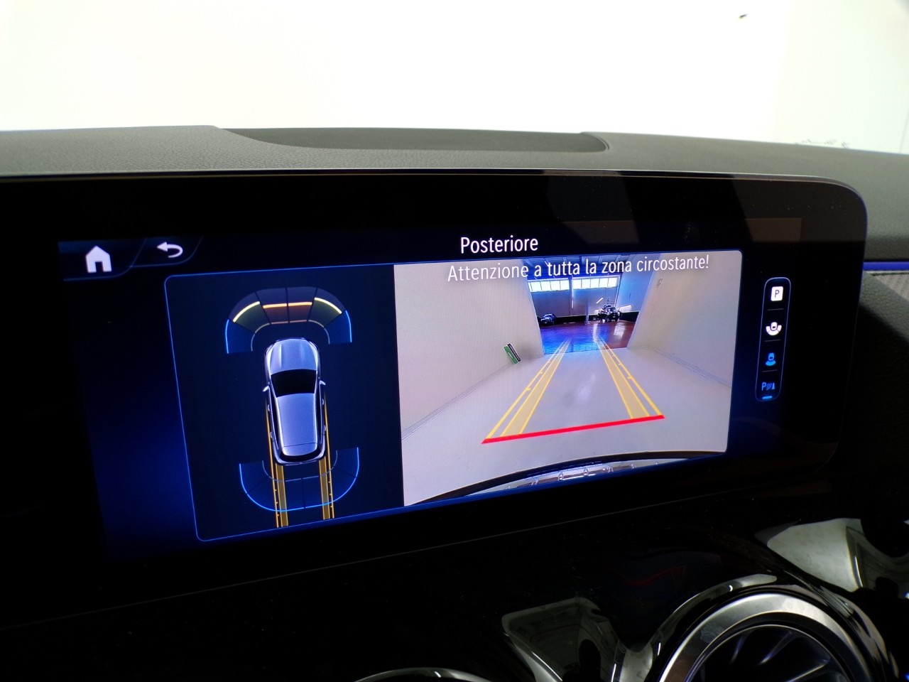Mercedes GLA GLA 180 D AMG Line Advanced Plus 8G-DCT - 21