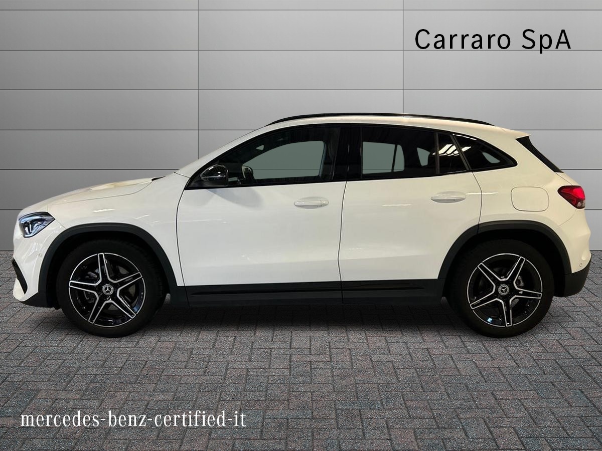 Mercedes GLA GLA 180 D Premium 8G-DCT - 6