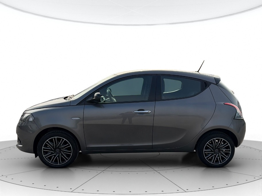 Lancia Ypsilon Usato 2023 Ypsilon Mestre