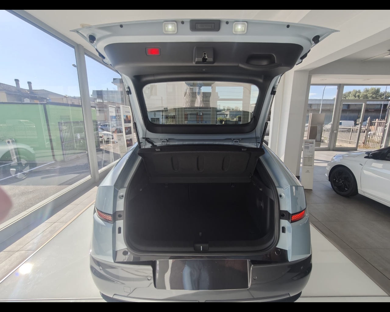 Foto HYUNDAI 6JW5ZFZ7ZHH09PN