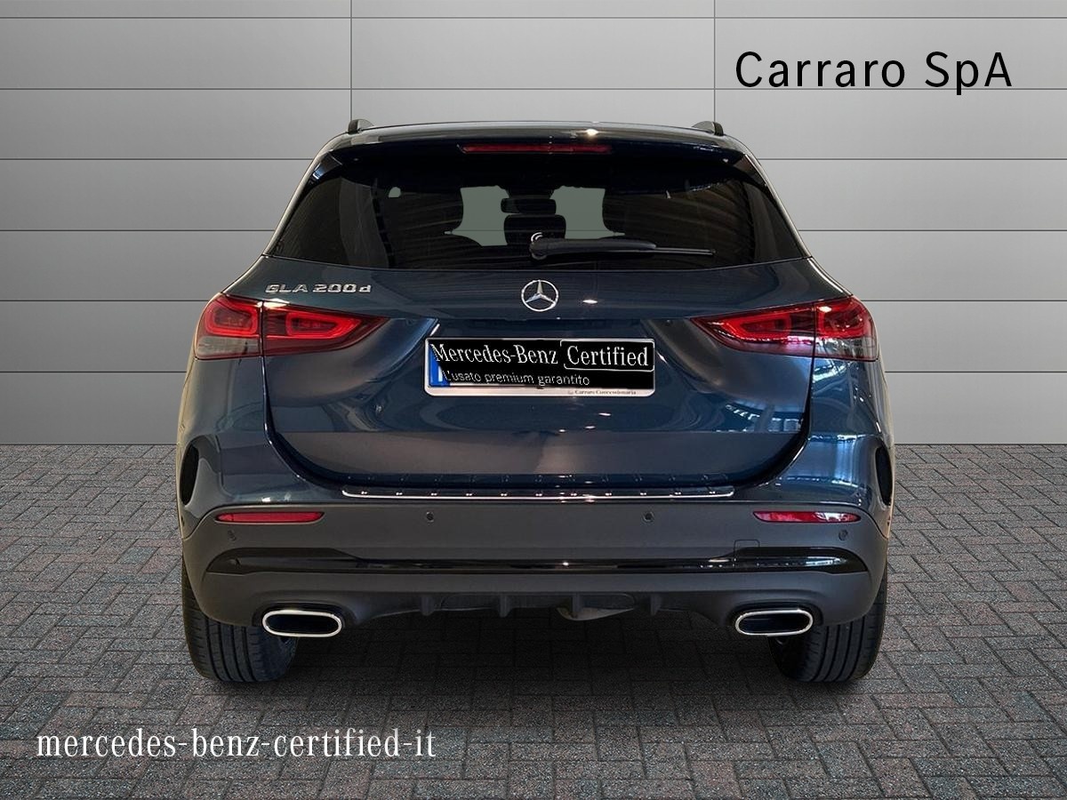Mercedes GLA GLA 200 D Premium 8G-DCT - 4
