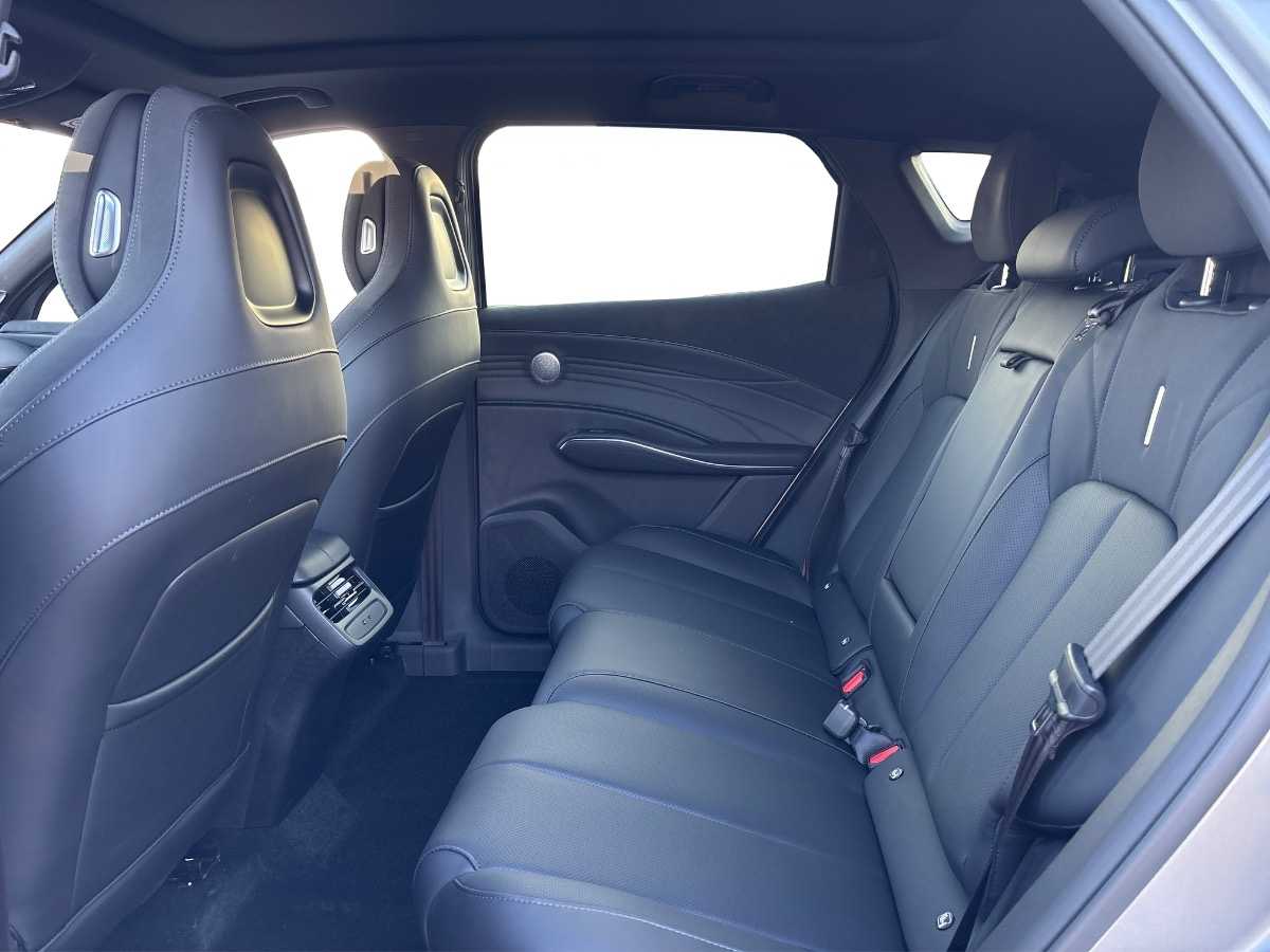 Omoda Omoda 7 Nuovo Ibrido Omoda 7 Rovigo