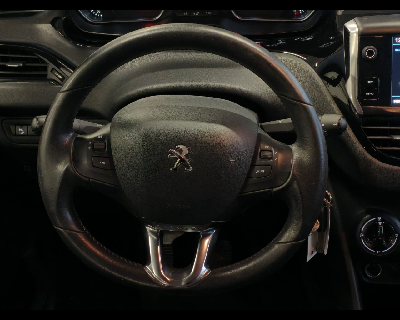 Foto PEUGEOT 208 5p 1.2 puretech Access 82cv