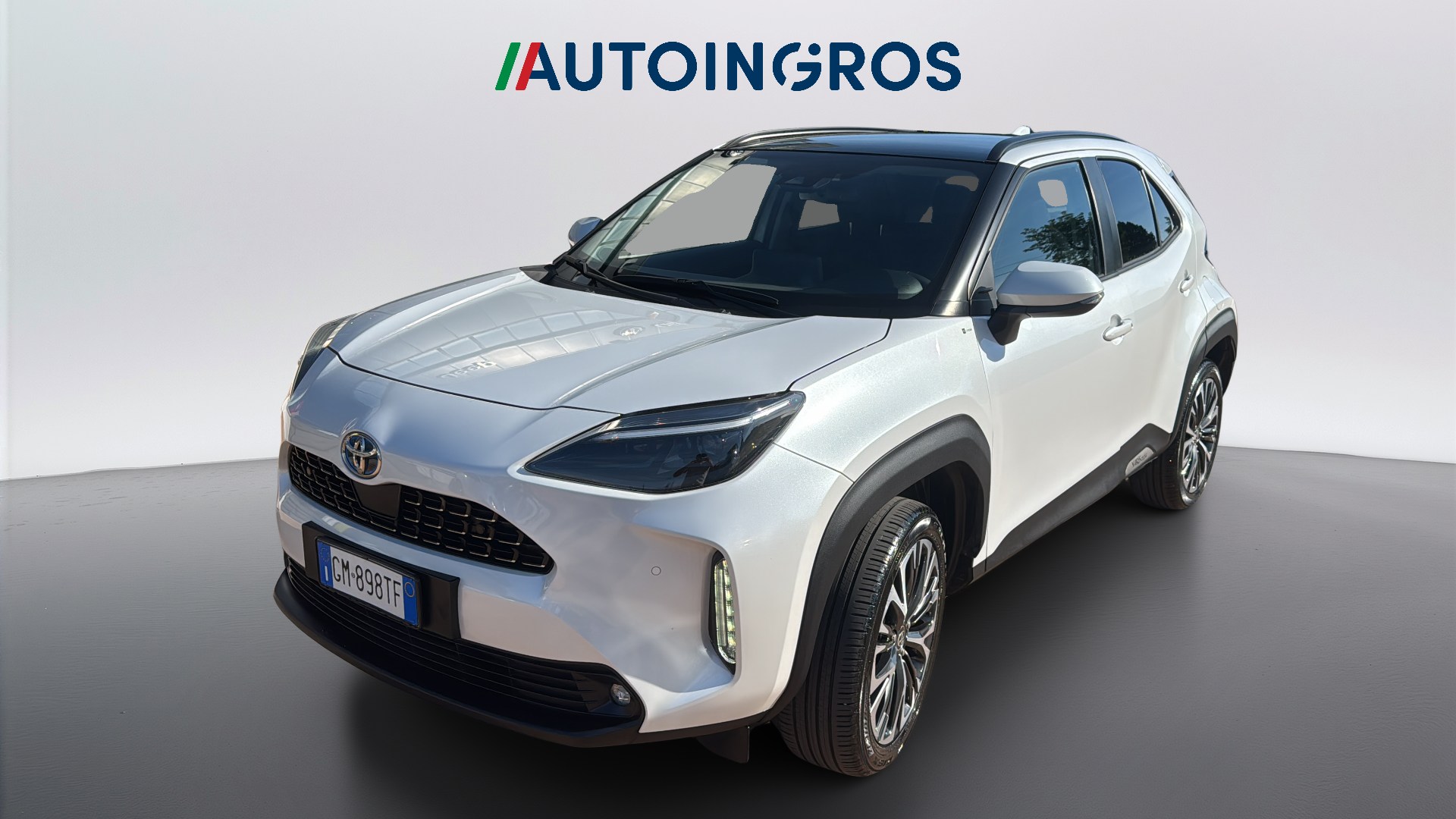TOYOTA Yaris Cross Yaris Cross 1.5h Lounge fwd 116cv e-cvt