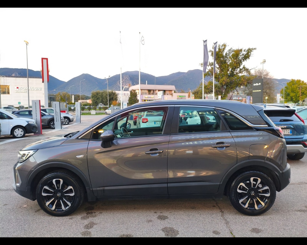 Foto OPEL Crossland 1.2 Elegance s&s 83cv