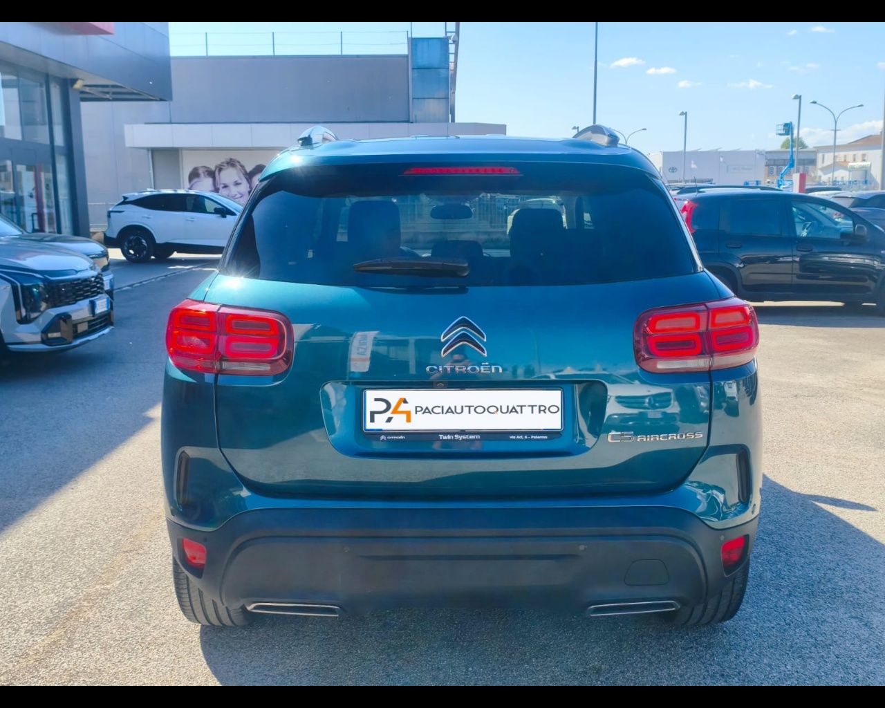 Foto CITROEN C5 Aircross 1.5 bluehdi Shine s&s 130cv eat8