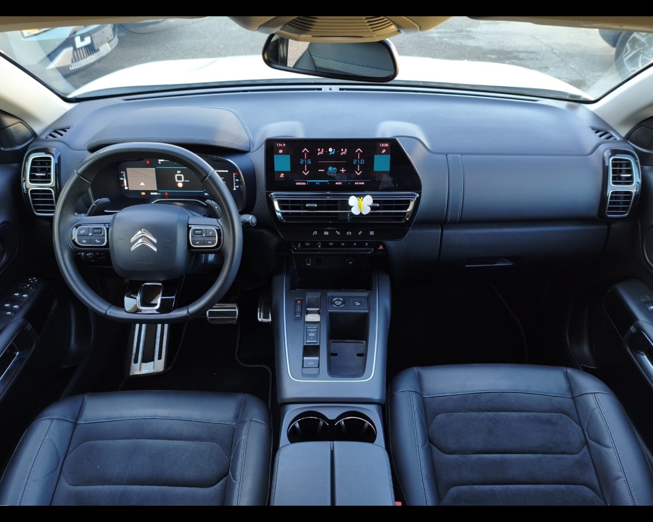 Foto CITROEN C5 Aircross 1.5 bluehdi Shine s&s 130cv eat8