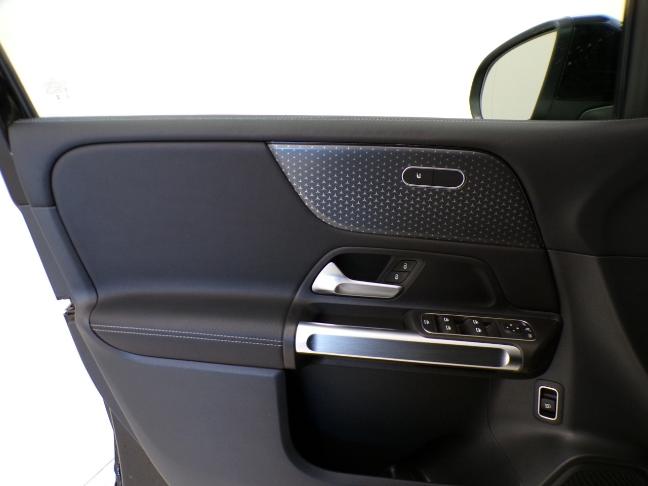 Mercedes  GLB 180 D Progressive Advanced 8G-DCT - 11