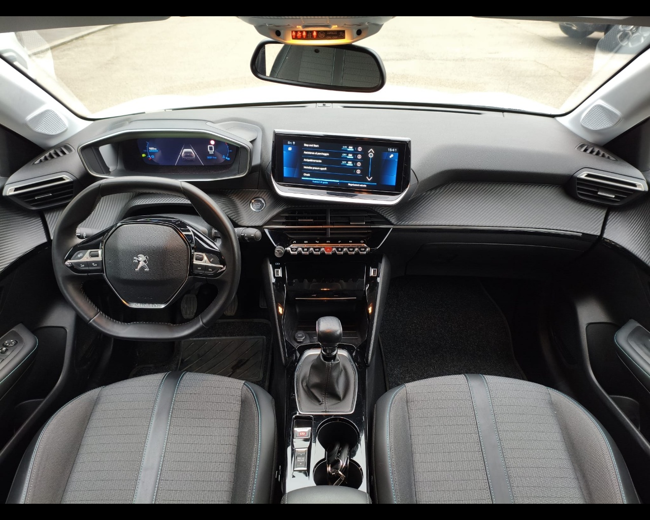 Foto PEUGEOT 208 1.5 bluehdi Allure Pack s&s 100cv