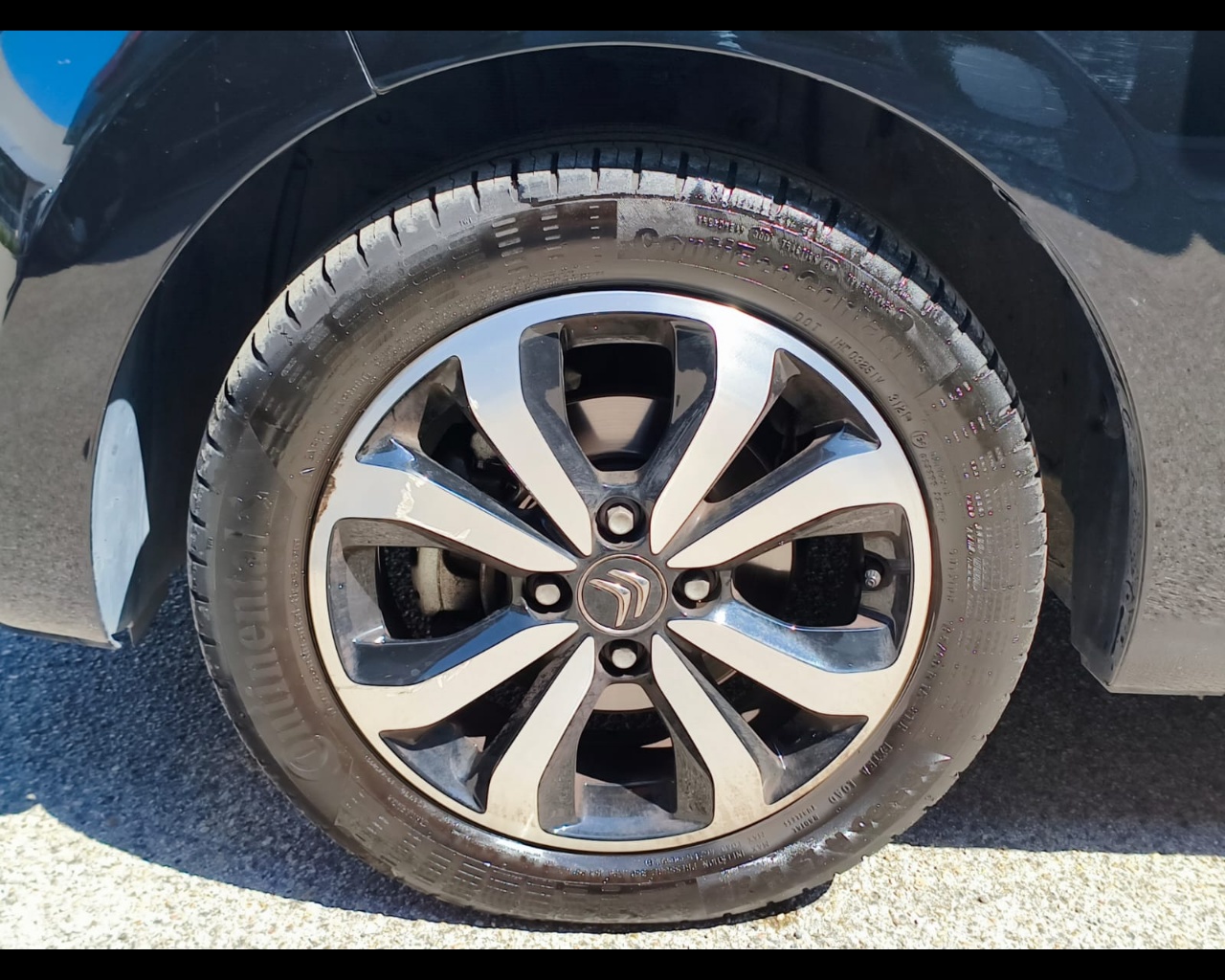 Foto CITROEN C1 5p 1.0 vti Shine s&s 72cv