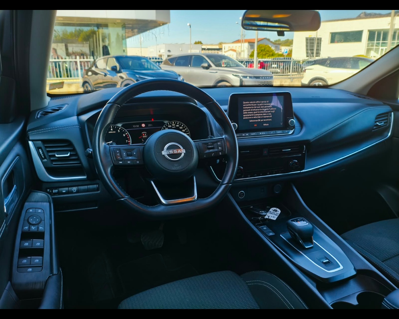 Foto NISSAN Qashqai 1.3 mhev Acenta 2wd 158cv xtronic N1