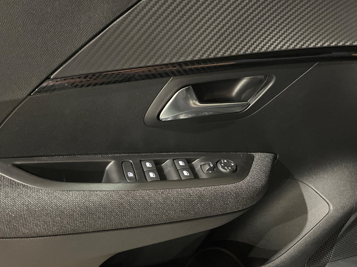 Peugeot 208 Nuovo Benzina 208 Rovigo