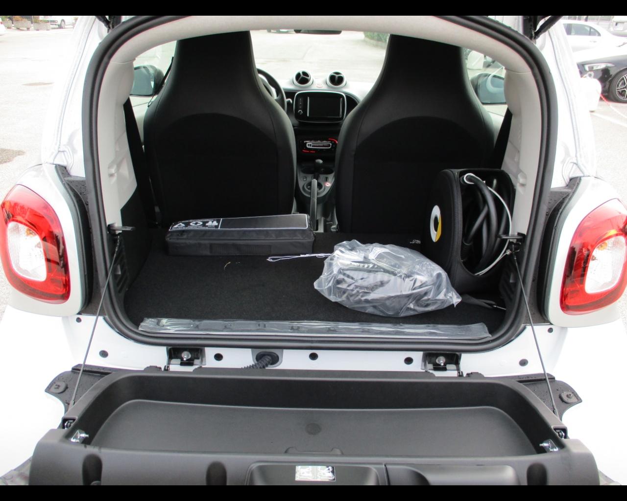 smart fortwo EQ Fortwo Youngster my19 - 10