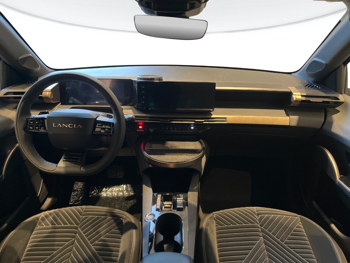 Lancia Ypsilon 2024 Nuovo Ibrido benzina Ypsilon 2024 Cerea