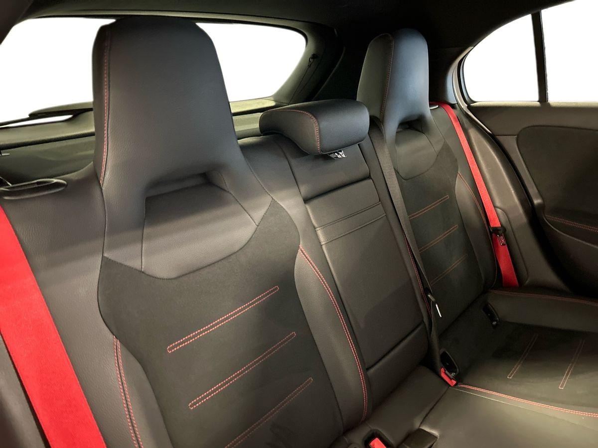 Mercedes-AMG Classe A AMG Classe A 35 AMG Premium Plus AMG Line 4Matic 7G-DCT - 16