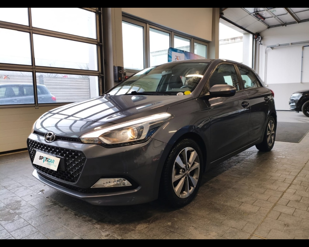 HYUNDAI i20 5p 1.2 Comfort econext 84cv Usata