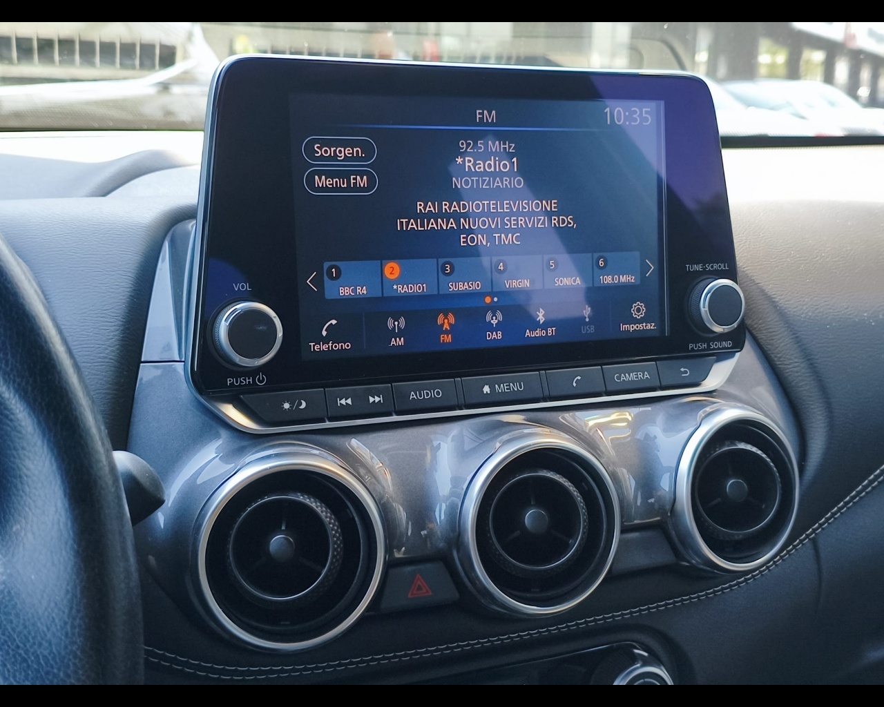 Foto NISSAN Juke 1.0 dig-t N-Connecta 114cv