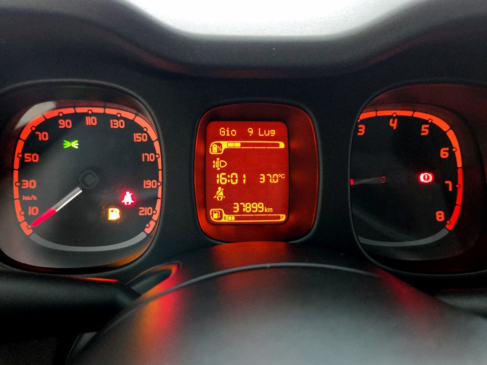 FIAT Panda 1.0 firefly hybrid Cross s&s 70cv 5p.ti Ibrida usato - 8