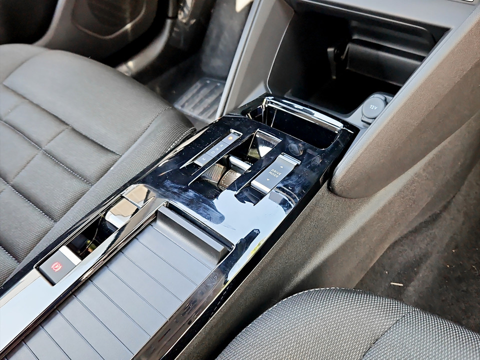 CITROEN C4 Benzina 130 cv Automatico – PLUS Benzina km0 - 15